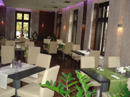 AVENUE Restaurant - Reštaurácia